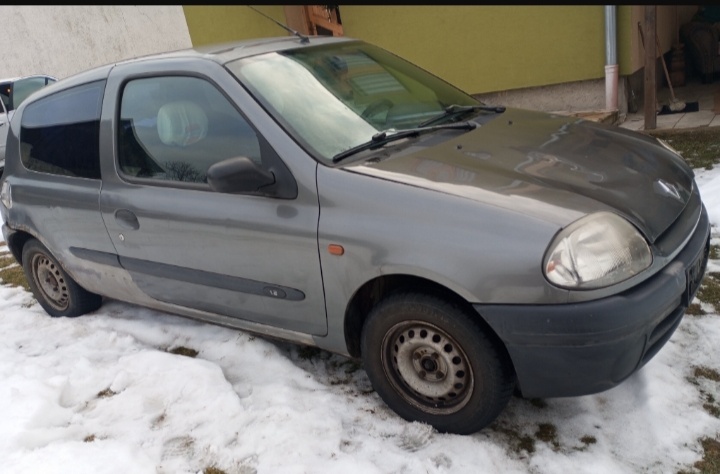 Renault Clio - 5