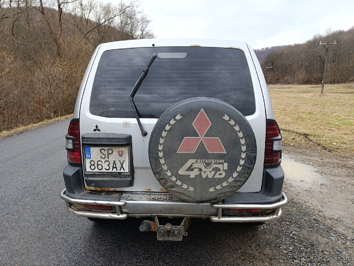 Mitsubishi Pajero - 5