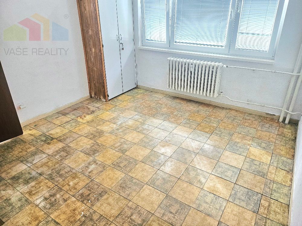 3 izbový byt Bánovce nad Bebravou - 76 m2/ SEVER / BALKÓN/ P - 5