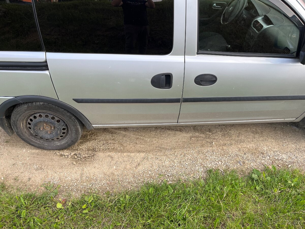 Opel Combo 1.3 CDTi – 2008 - 5