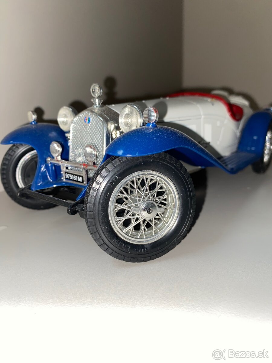 Alfa Romeo 8C 2300 1:18 - 5
