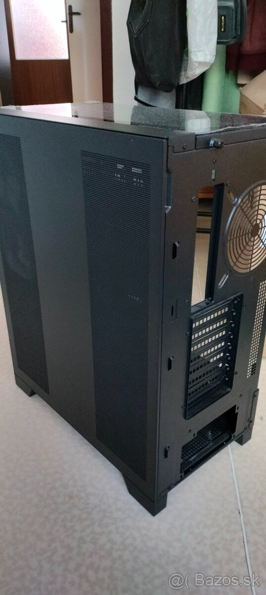 Darkflash PC skrinka - 5