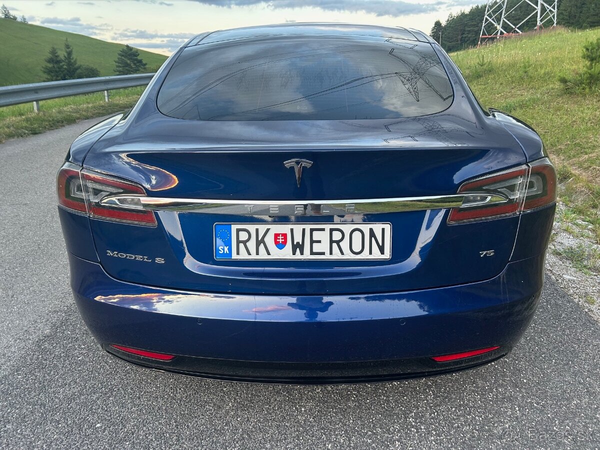 TESLA model S75 - 5