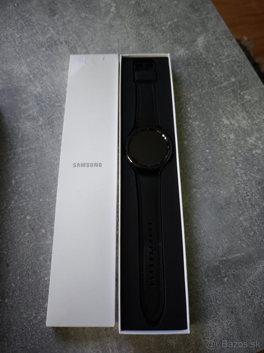 Samsung Galaxy S24 Ultra a Samsung Galaxy Watch 6 Classic - 5