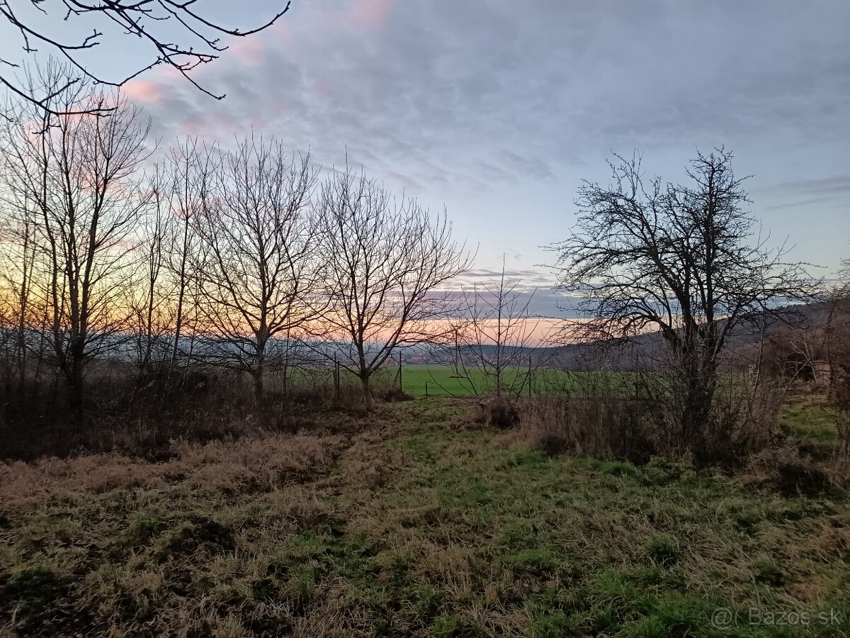 Predaj pozemok 9 árov Nitra Zobor - 5