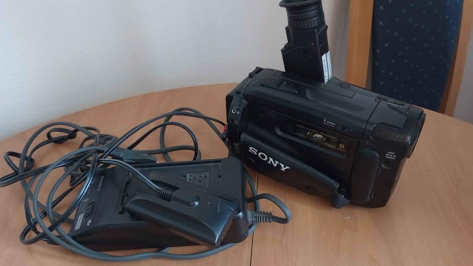 predam dvd,kamera na náhradné diely - 5