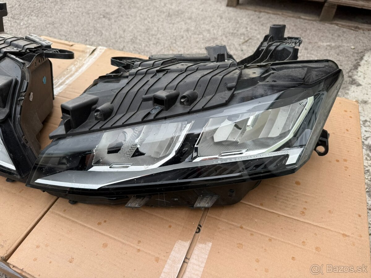 PEUGEOT 308 T10 2021+PREDNÉ SVETLA - 5