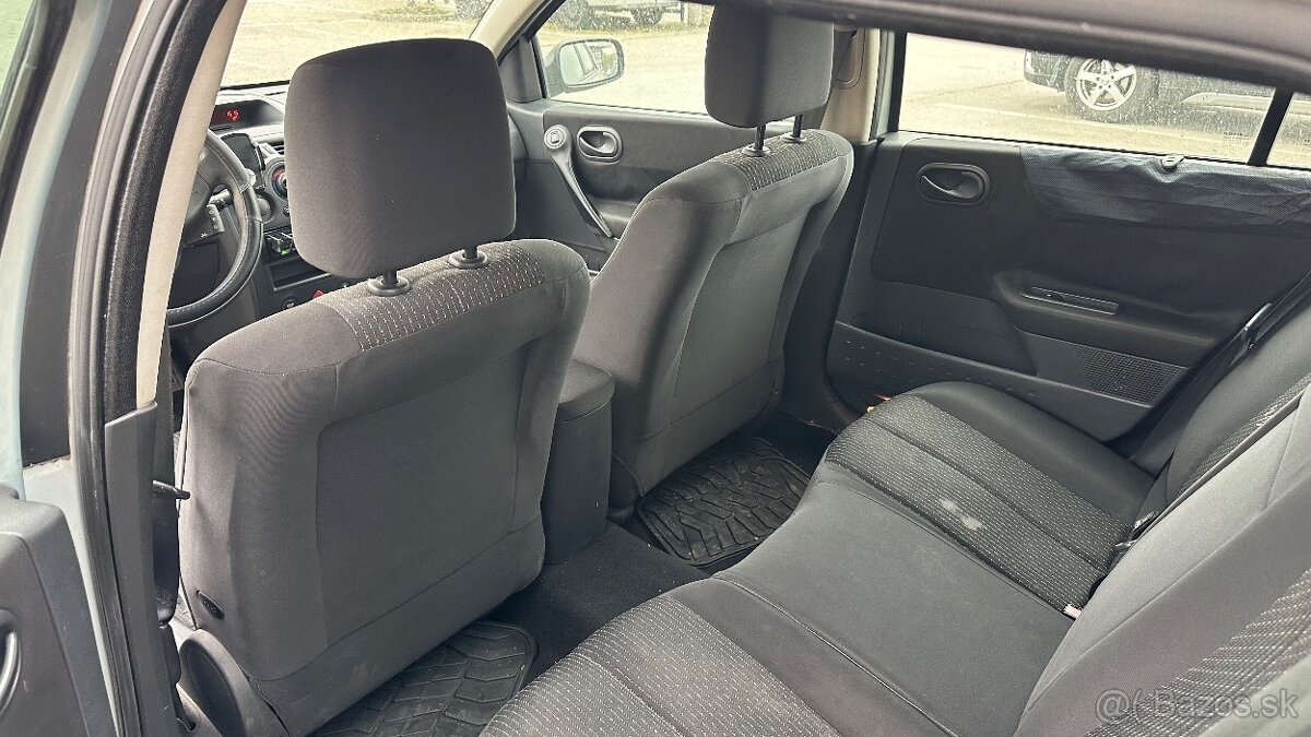 RENAULT MEGANE COMBI - 5