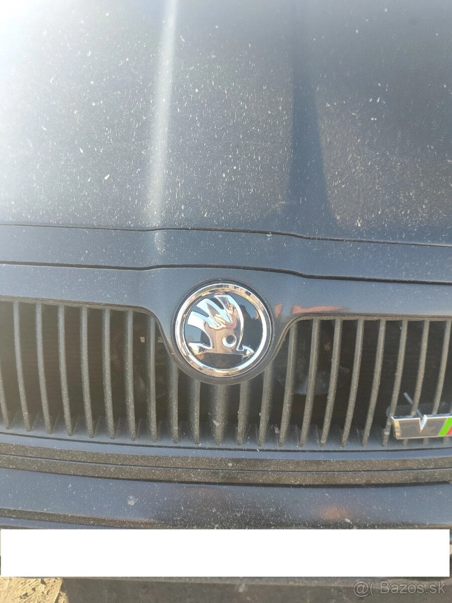 ŠKODA chromové emblémy / znaky / logo / rovný - 5