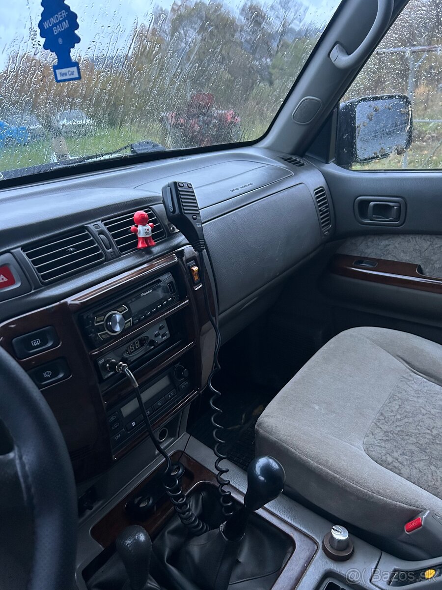 Nissan patrol y61 - 5