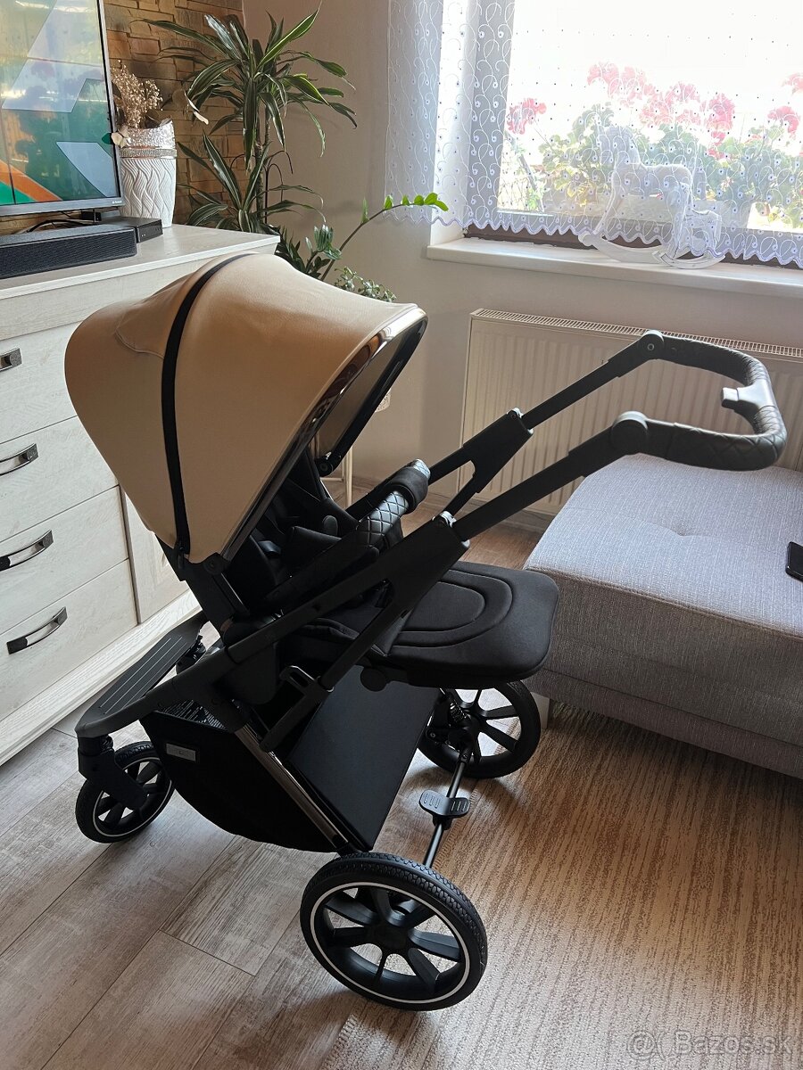 Kočiar Moon PIU 2024 - 5