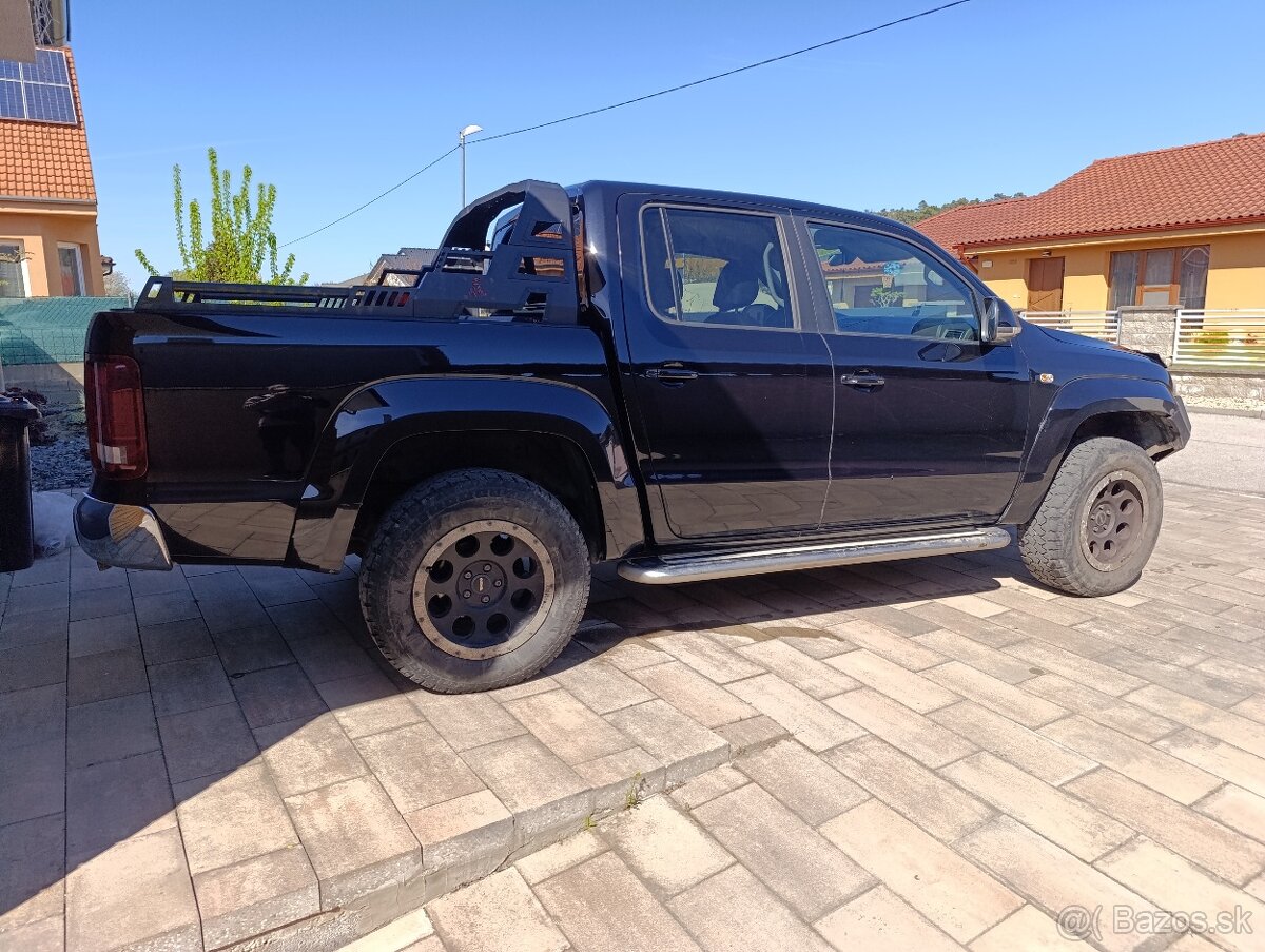 VW Amarok 3.0 V6 highline black edition - 5