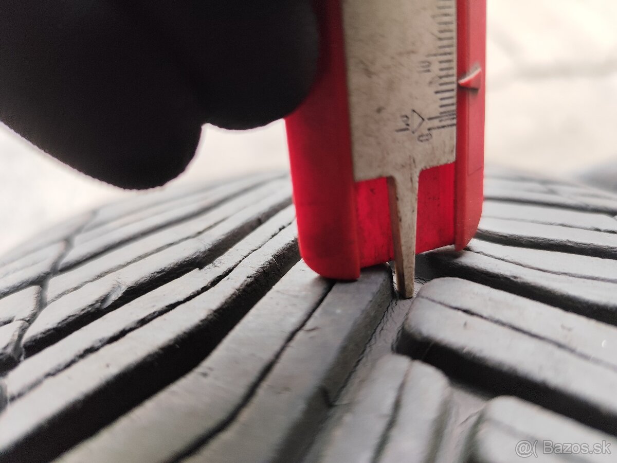 Celoročné 195/55 r16 michelin - 5