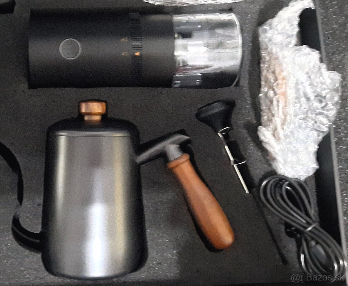 10 dielny set na prípravu kávy zabalený v kufríku - 5