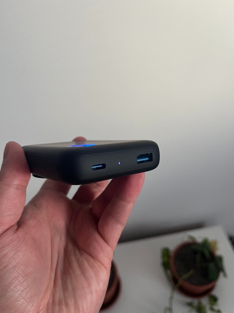 MagSafe PowerBanka INIU 10000mAh - 5