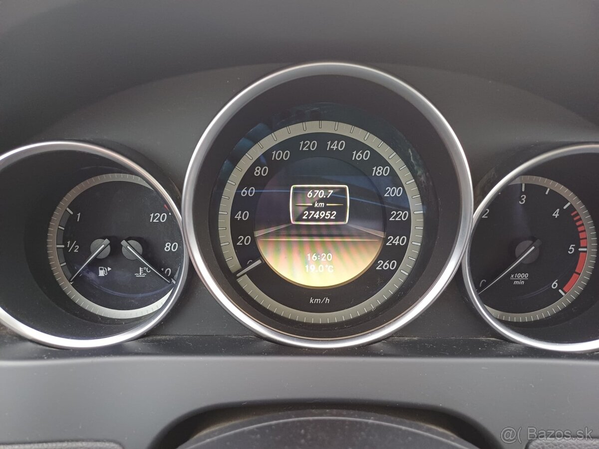 Mercedes-Benz C200 CDI - 5