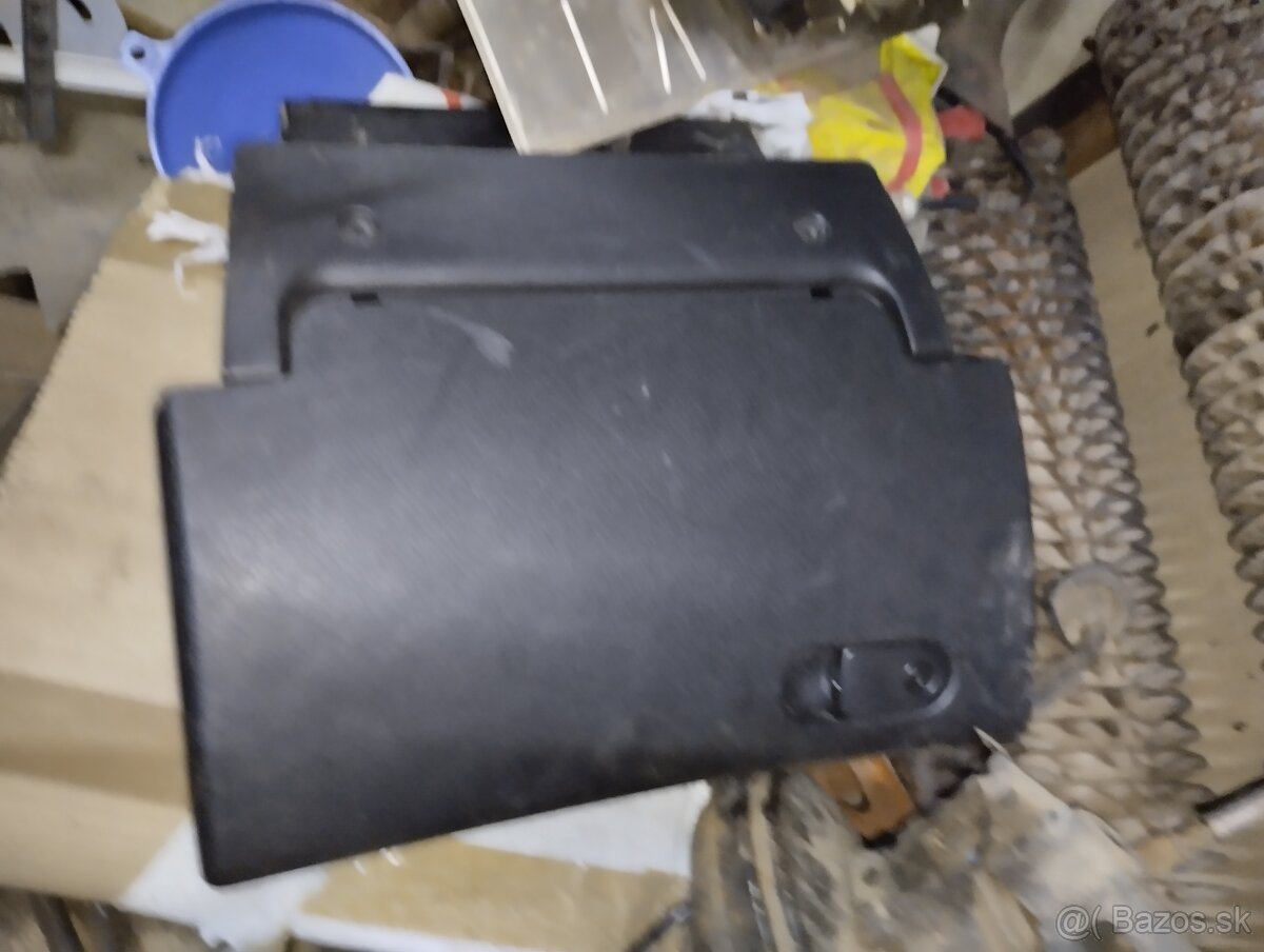 Odkladacia schránka Opel Vectra b - 5