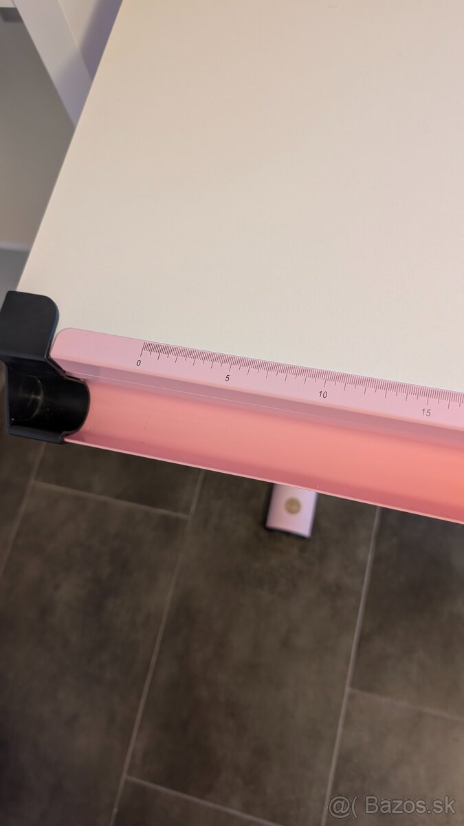 Krásny písací stôl pre dievča 👧 - 5