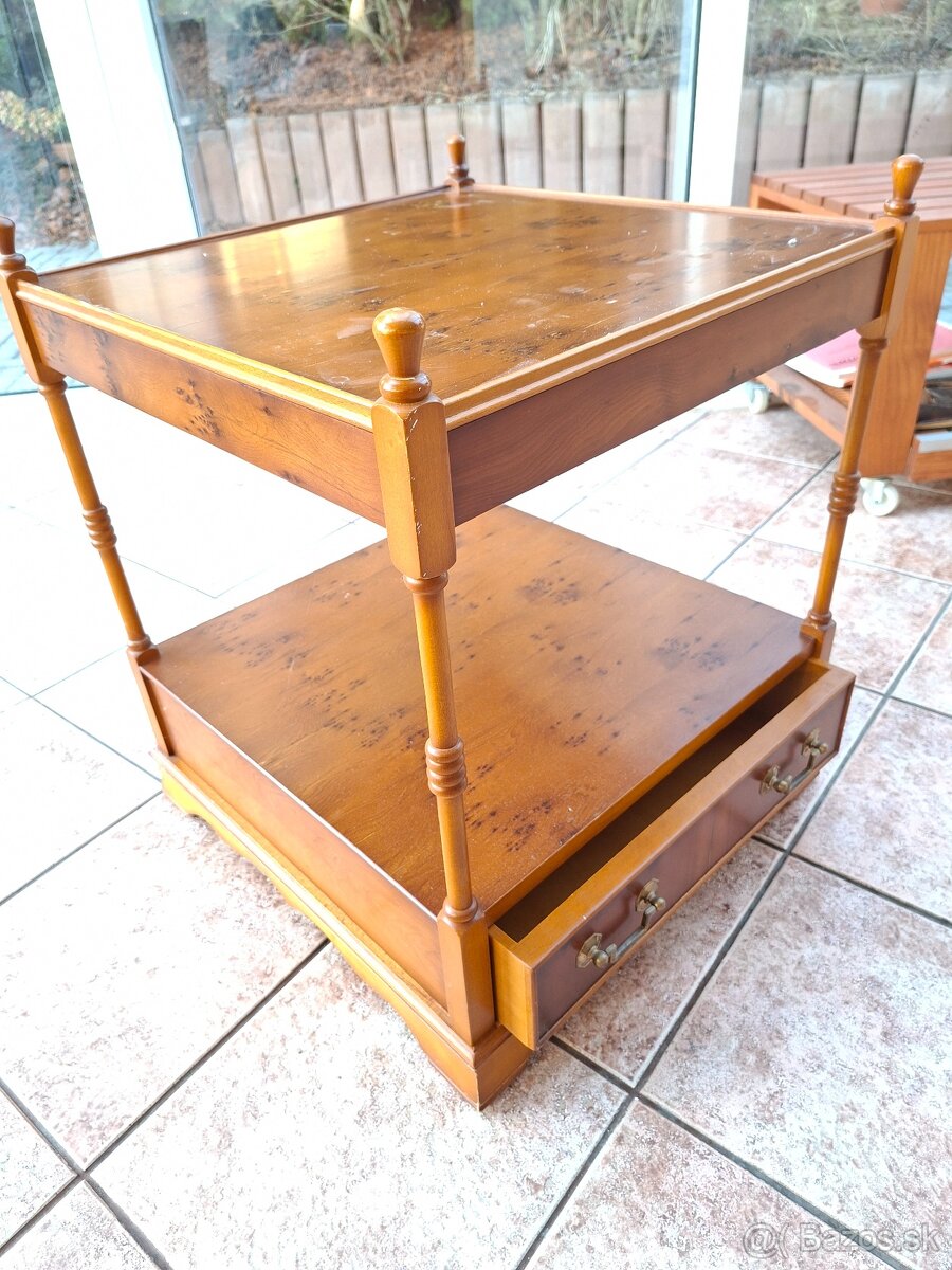 Empirový stolík - 5