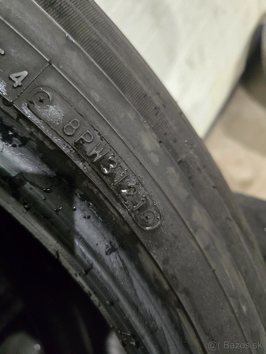 Letné Pneu Toyo 225/55 R19 - 5