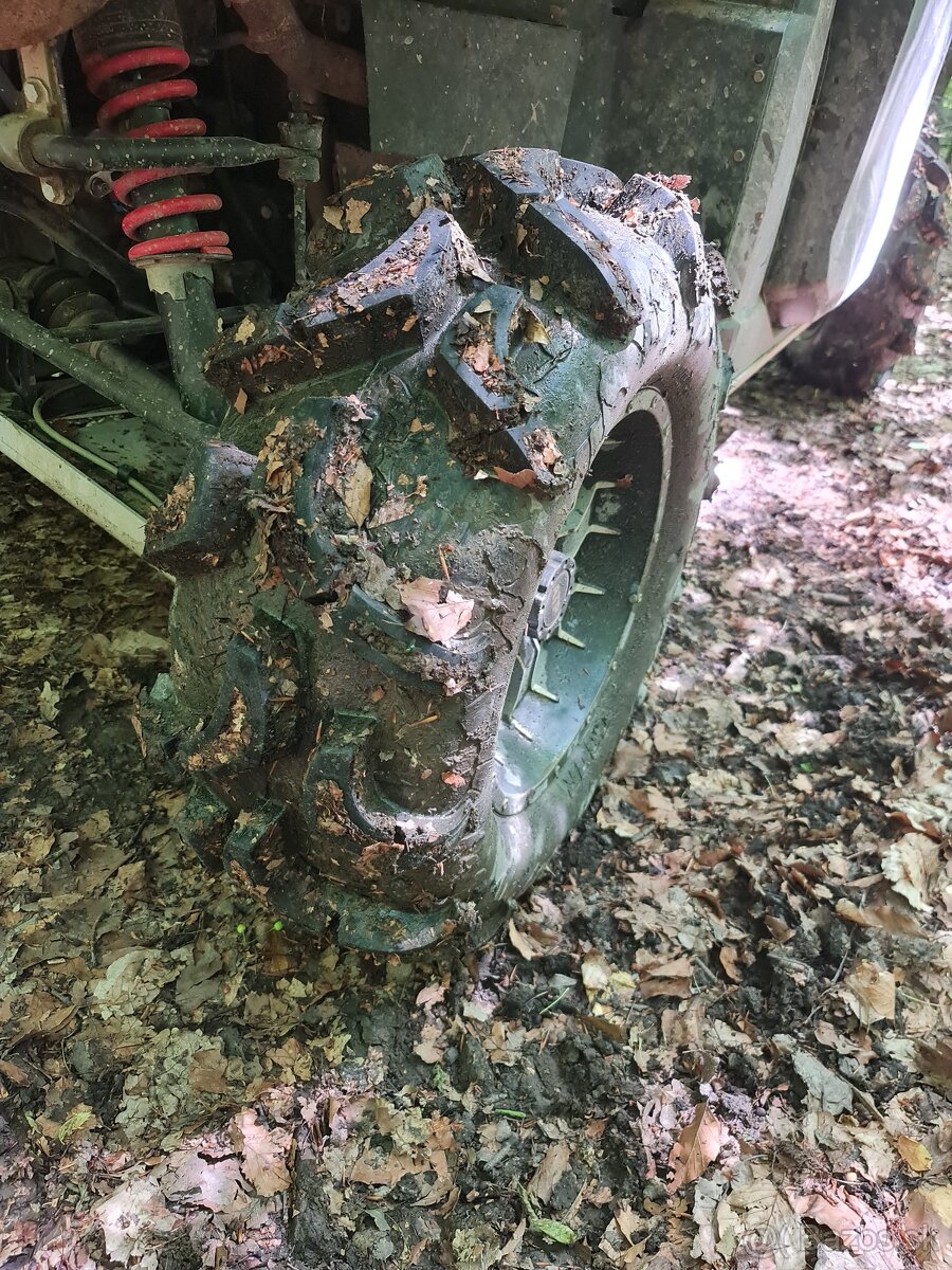 Polaris ranger xp1000 . Výmena