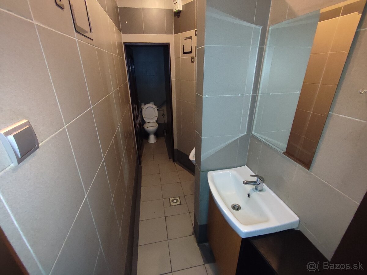 Prenájom priestoru na Gorkého ulici. - 5