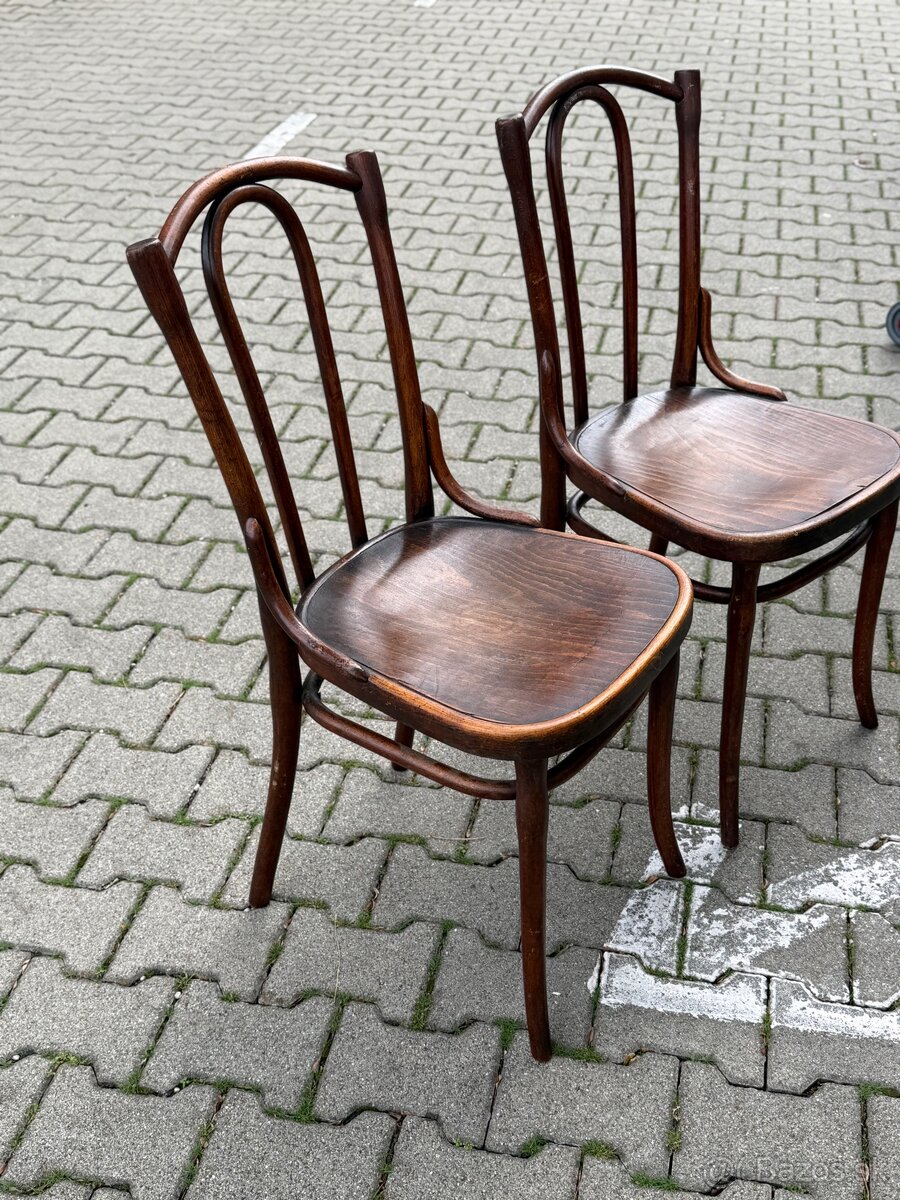 Nadherne dreve stolicky Thonet aj so znacenim - 5