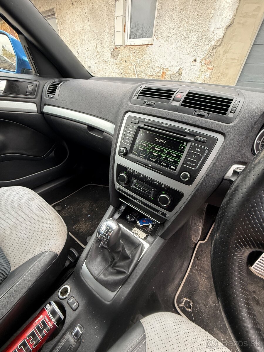 Rozpredam Škoda Octavia 2 RS 2.0 Tsi 147kw facelift . Kod m - 5