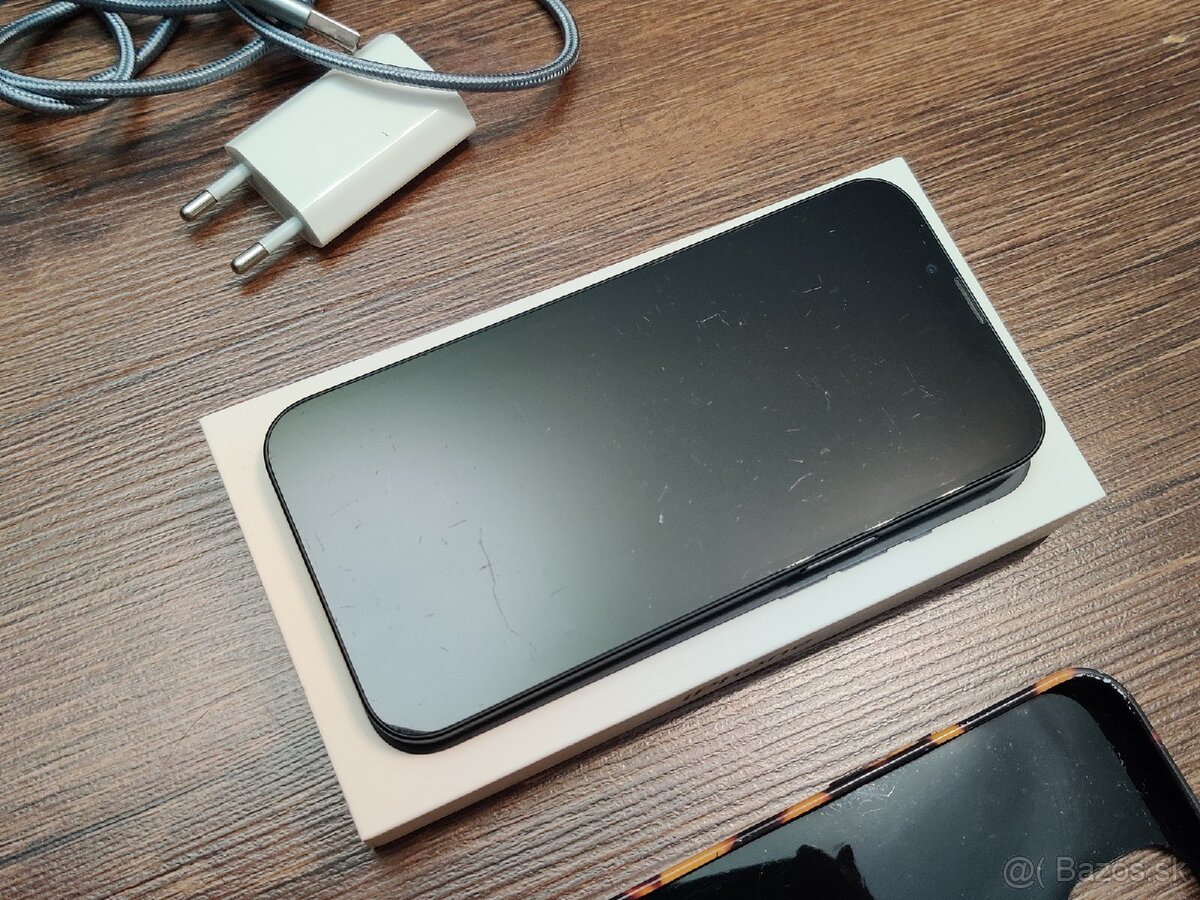 Apple iPhone 13 256gb Midnight - 100% Bateria - 5