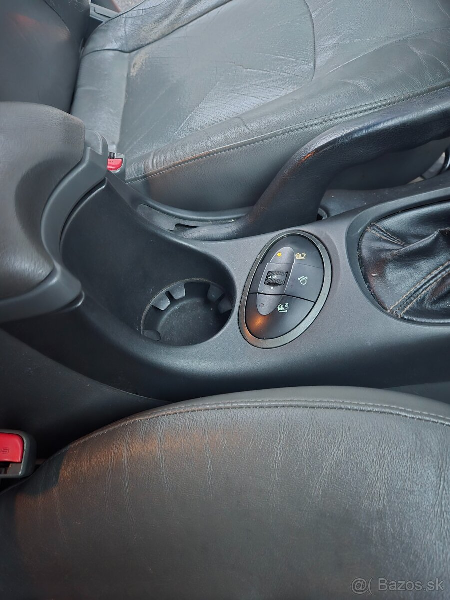 Hyundai SANTA FE - 5