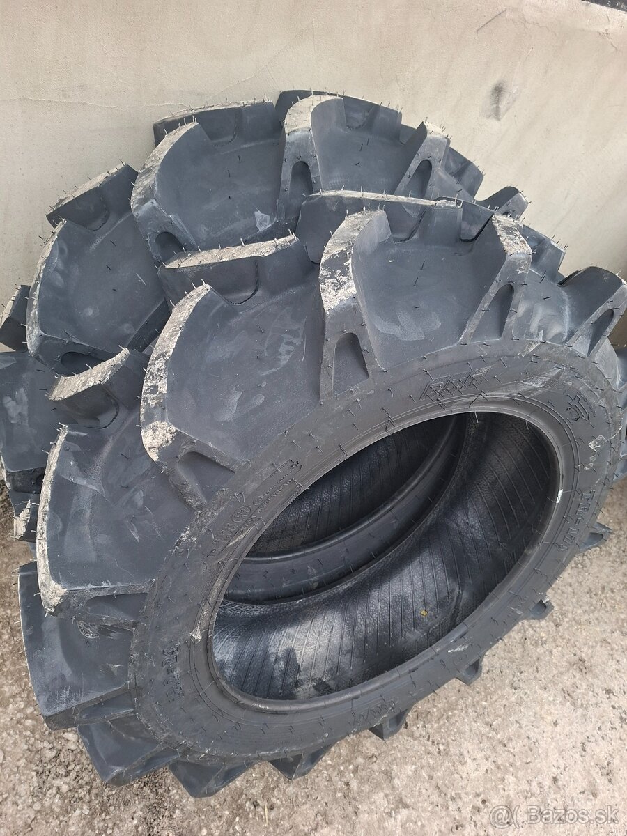 TRAKTOROVA PNEUMATIKA,PLAST GUMA TRAKTOR ZETOR - 5