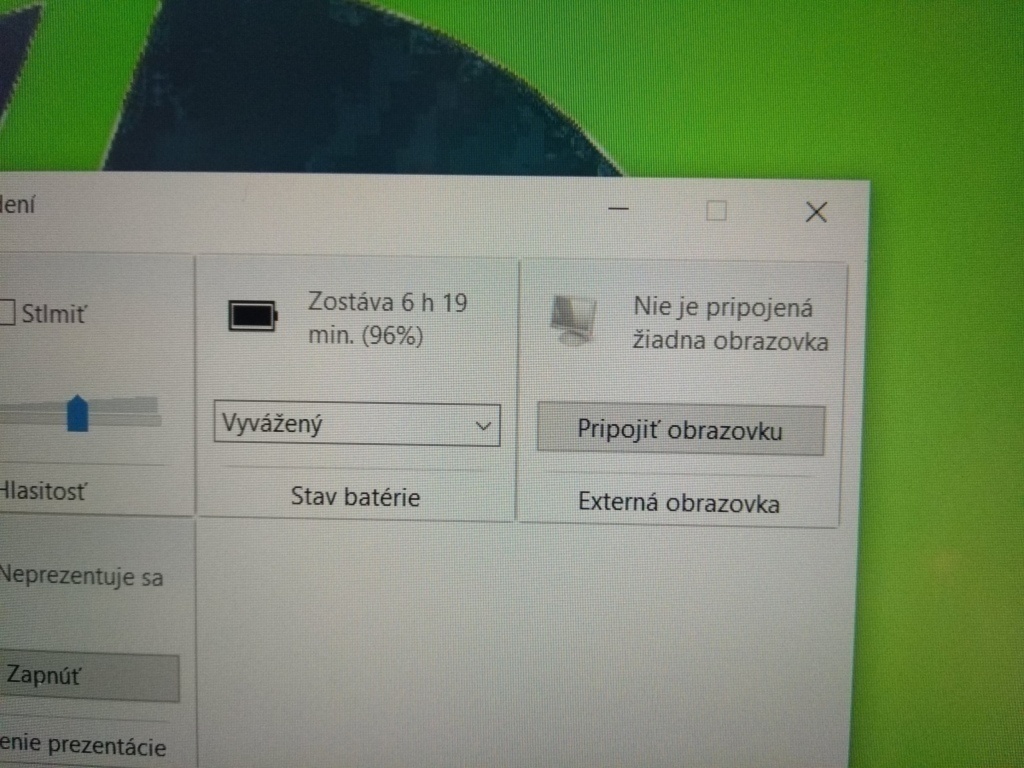 predám 12" HP elitebook 820 g3/ Intel core i5 /ssd /8gb ram - 5