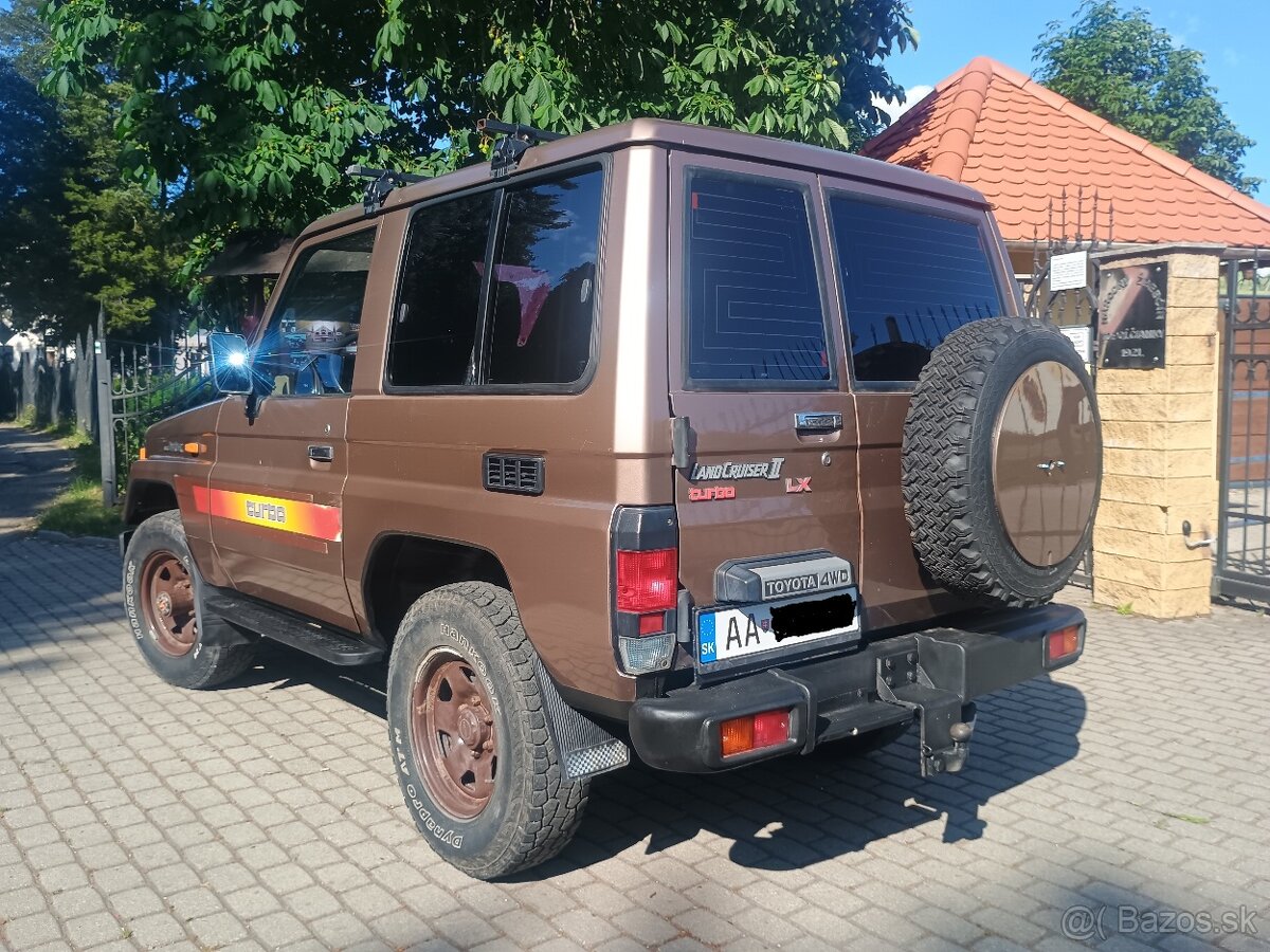 Predam Toyota Land Cruiser LJ70 2.5D