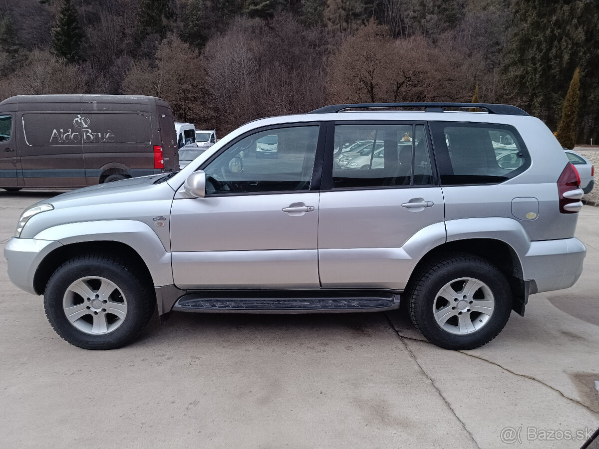 Toyota Landcruiser 3,0 D-4D, r.v.2004, 6st.manual prev. - 5