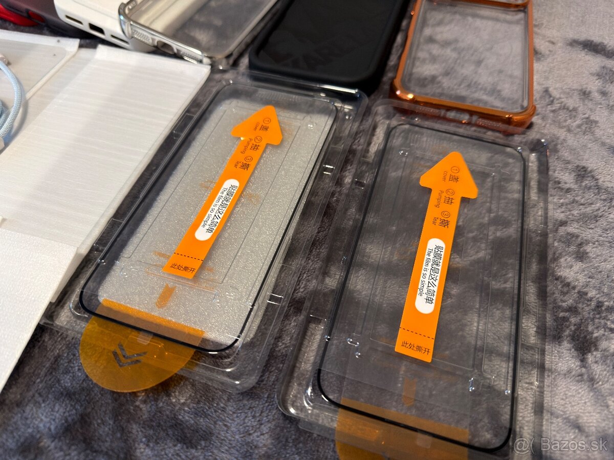 Skla a kryty na iPhone 17 pro max - 5