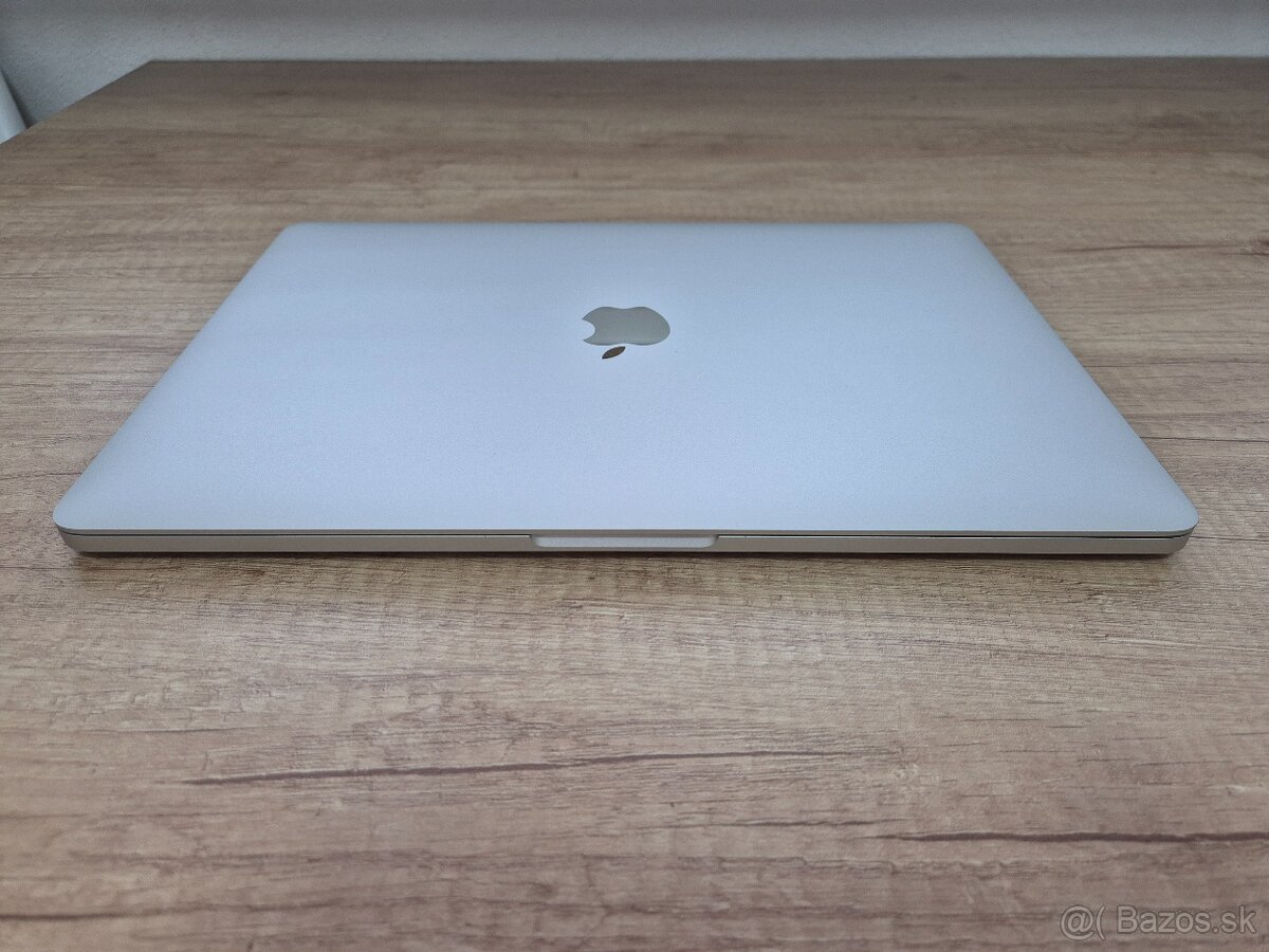 MacBook Pro (13-inch, late 2016, Two Thunderbolt 3 ports) - 5