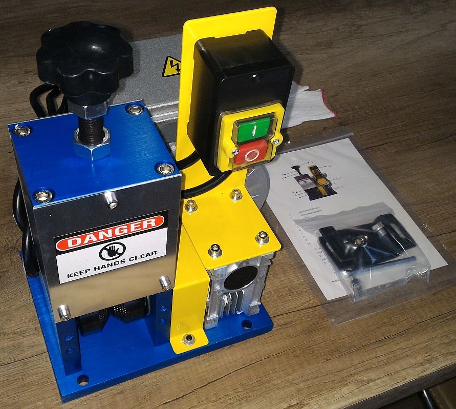 Lúpačka páračka káblovej izolácie 1-25mm 180W-230V 15kg NOVÁ - 5