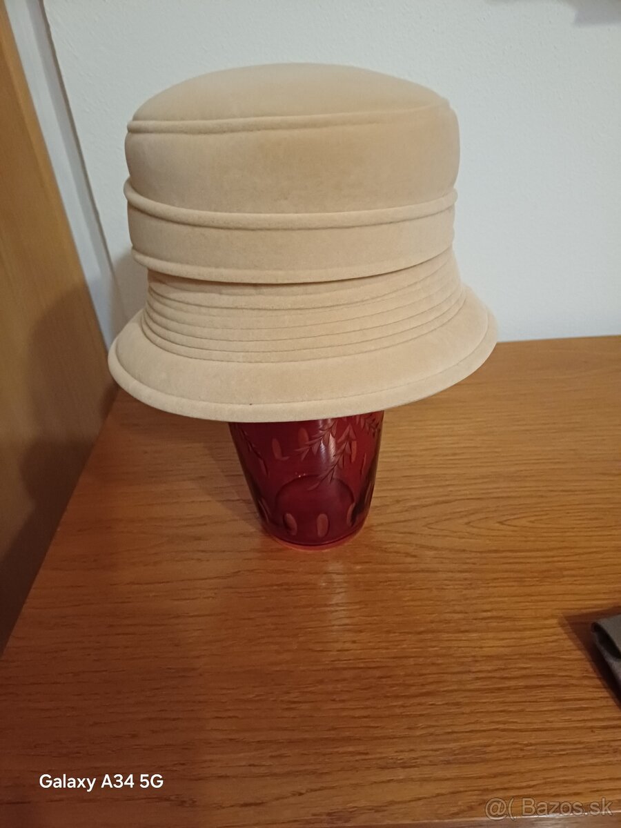dámsky klobúk - 5