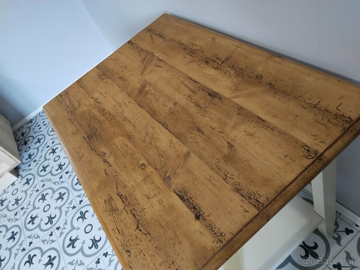 Starý stůl po renovaci - 5