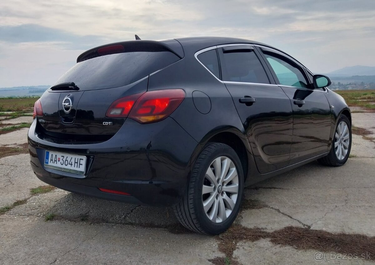 Opel Astra J 1.7 CDTI - 5