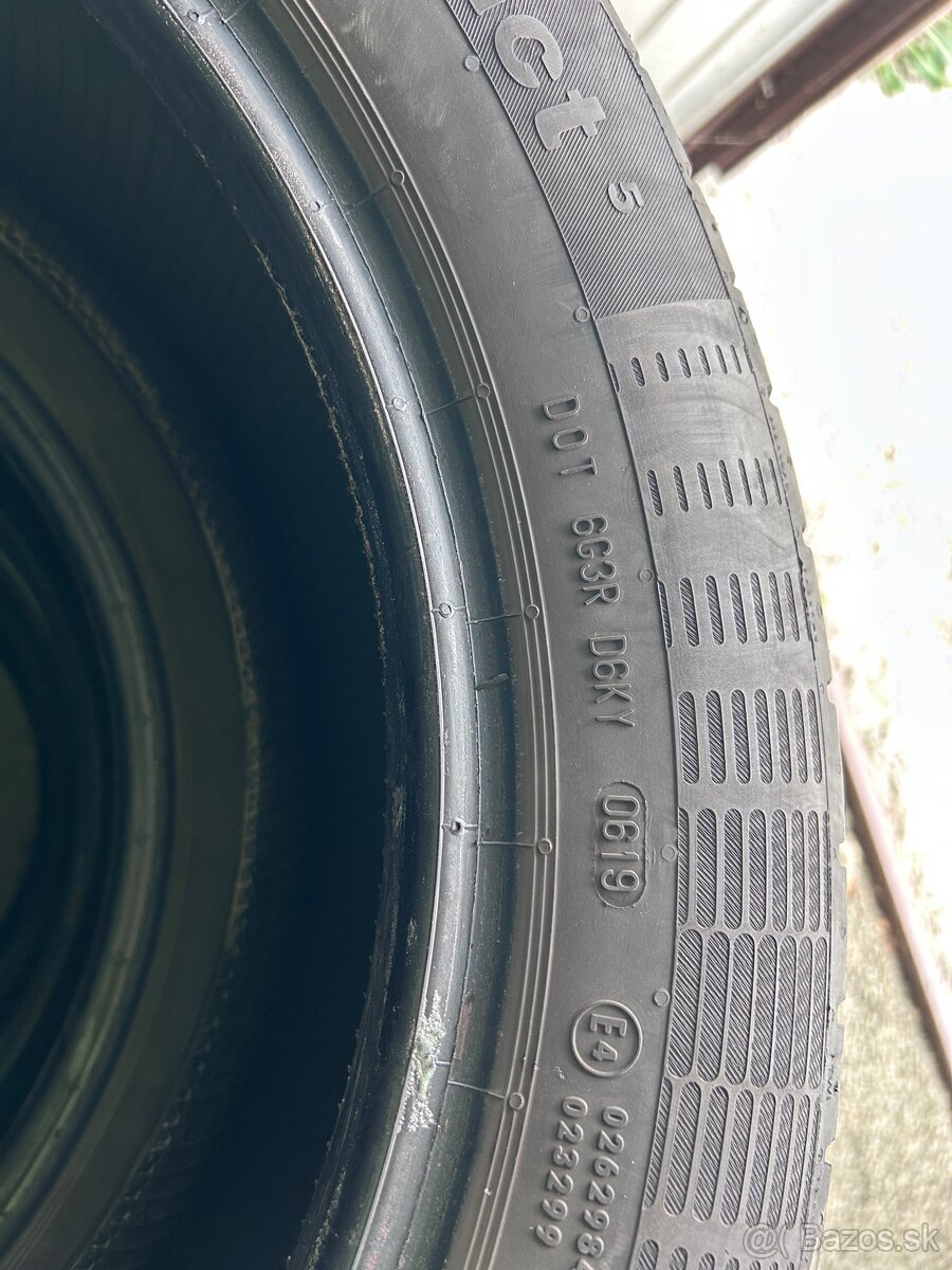 Letné pneu Continental 215/55 r17 - 5