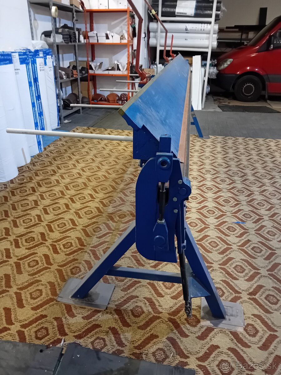 Predám 4 metrovú ohýbačku na plech - 5