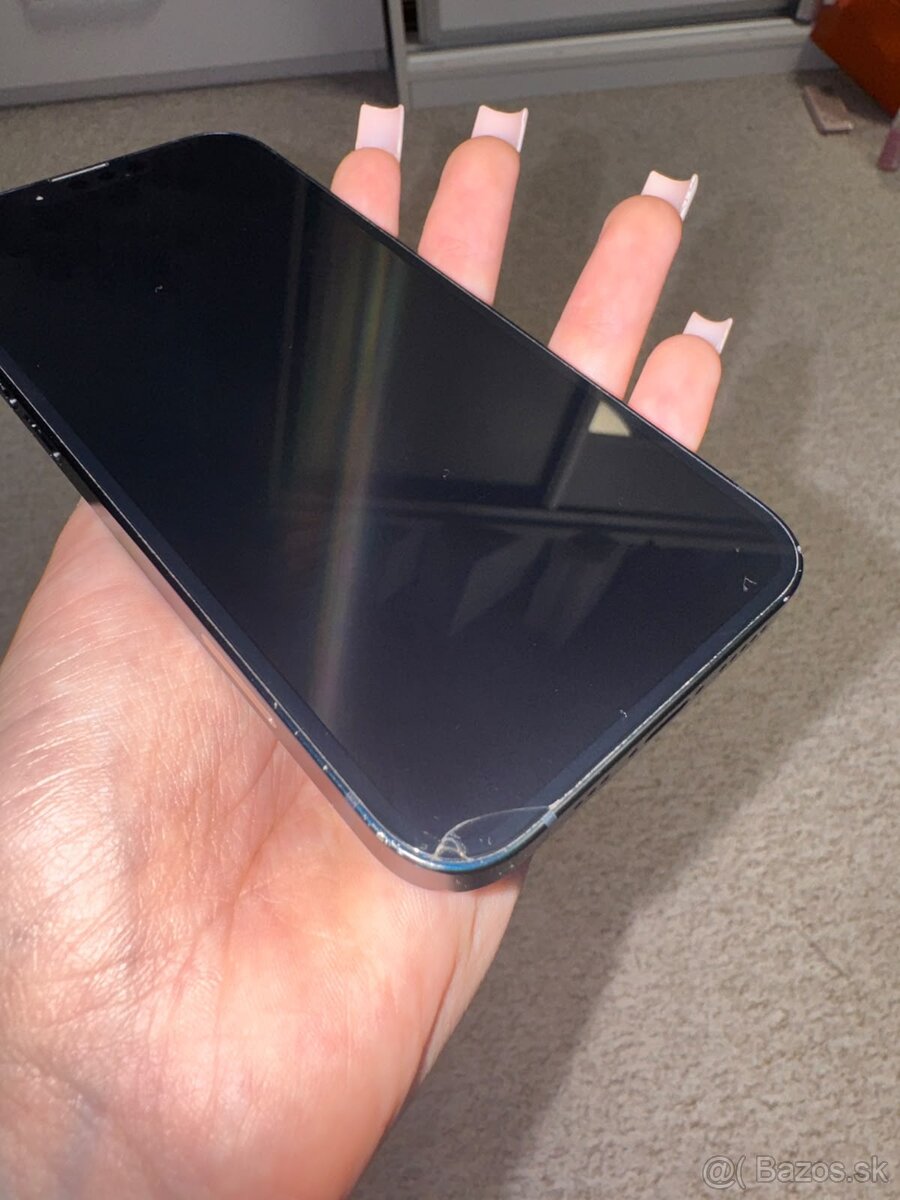 Predám iPhone 13 – 128 GB - 5