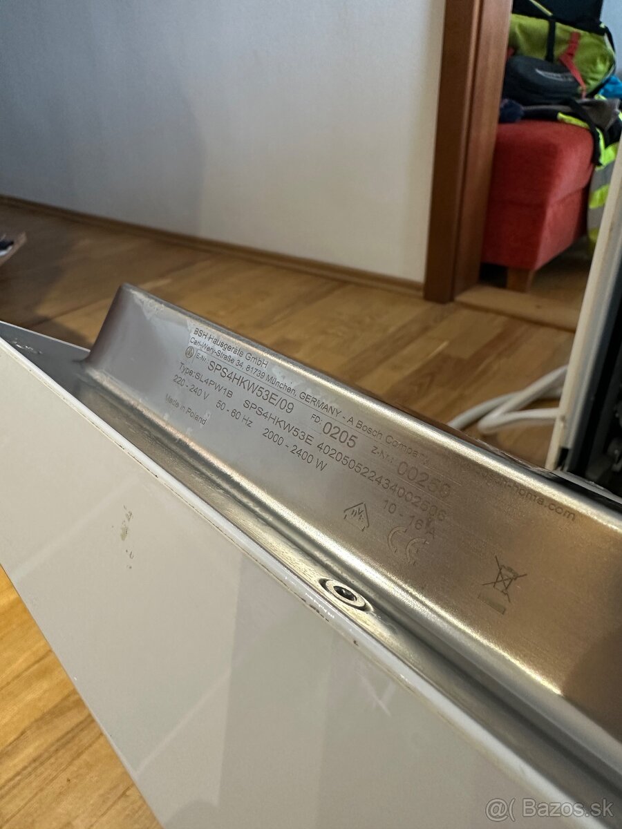 Umývačka riadu Bosch SPS4HKW53E - 5