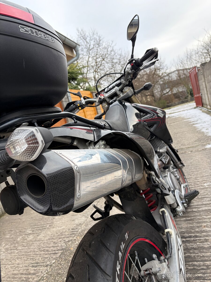 Suzuki DR-Z 400 SM - 5