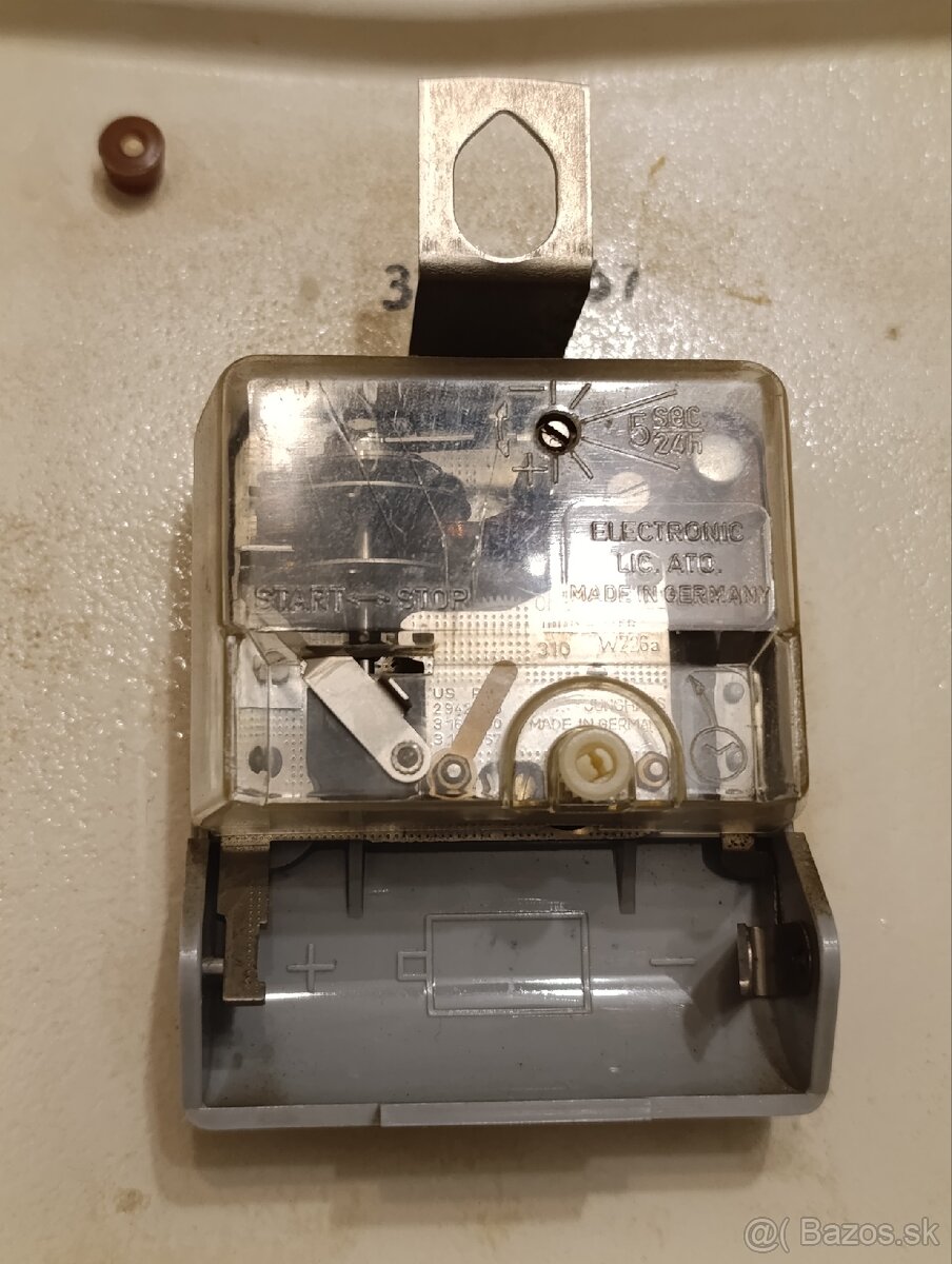 Nástenné hodiny Junghans - 5