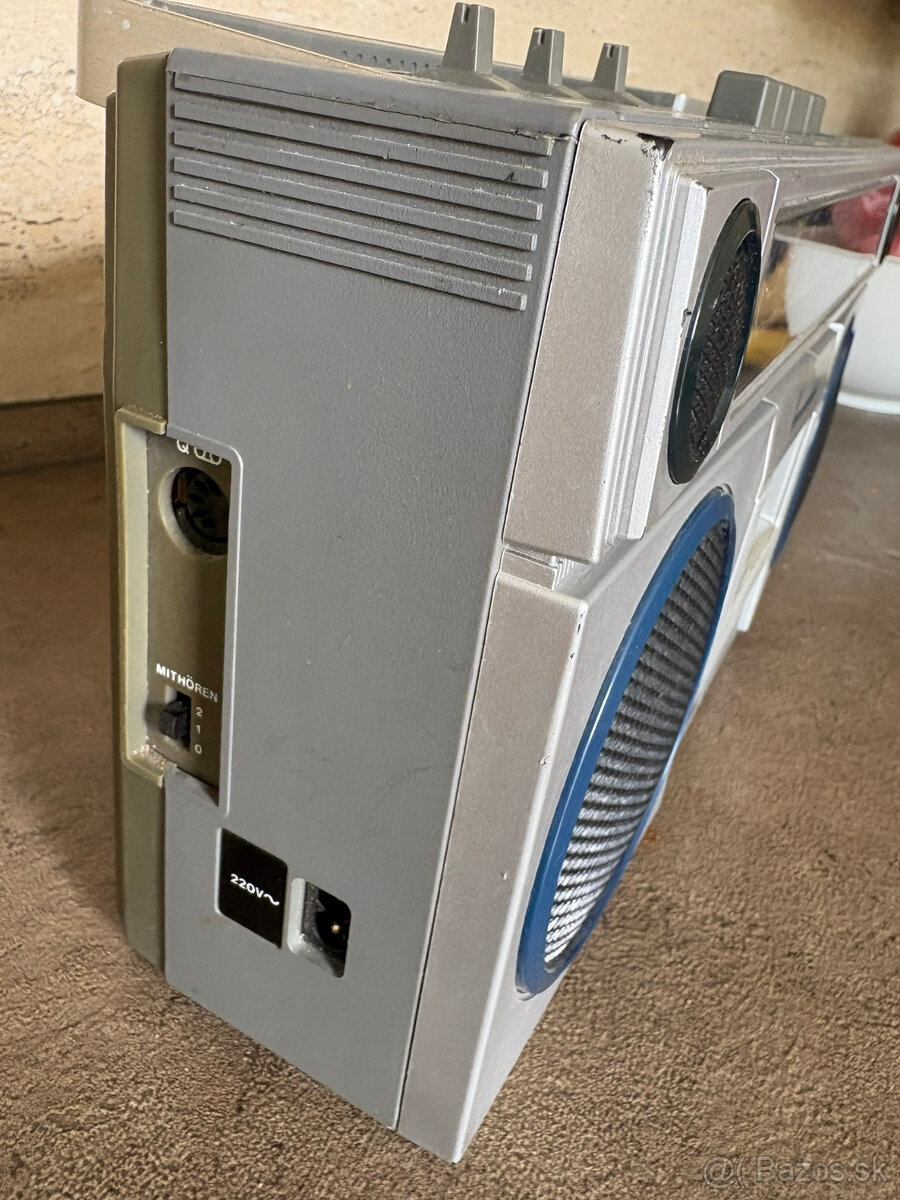 UNIVERSUM CTR 1541 - 5