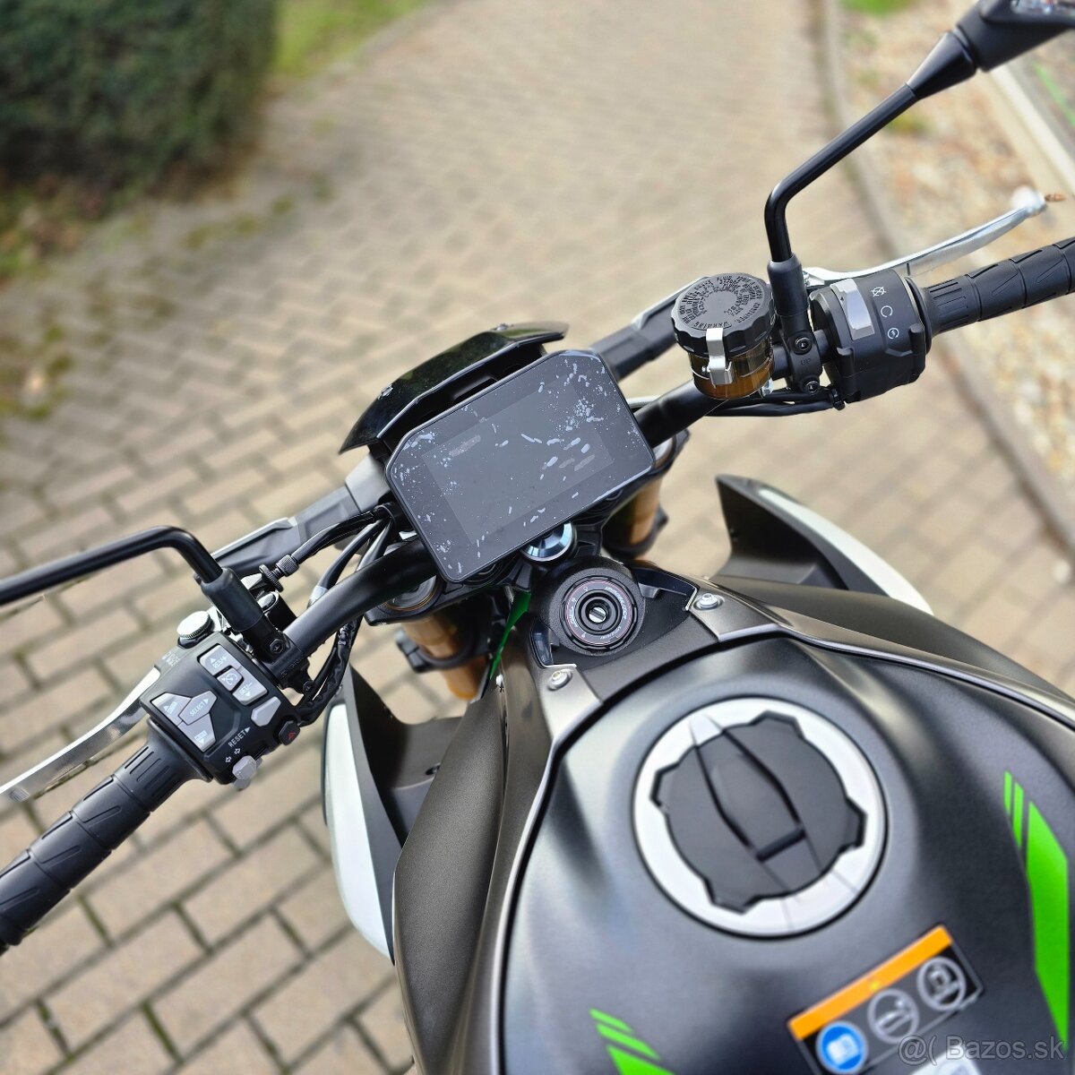 Kawasaki Z900 SE 2026 - 5