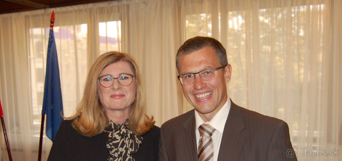 CAMBRIDGE - TLMOČENIE, PREKLADY, VÝUČBA, ONLINE, SLOVENSKO - 5