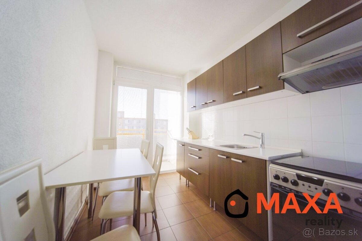 Trojizbový byt, sídlisko Zapotôčky, Prievidza - 5